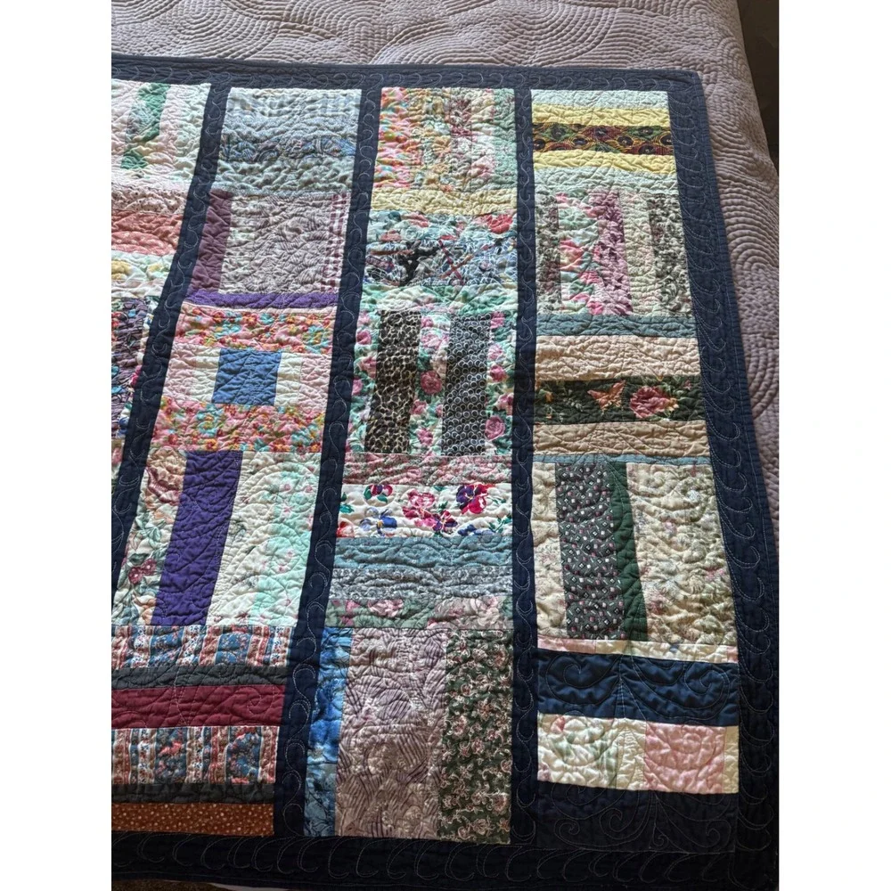 Handmade Patchwork Quilt Multi Color Floral Scrap Block Navy‎ Border Cottagecore